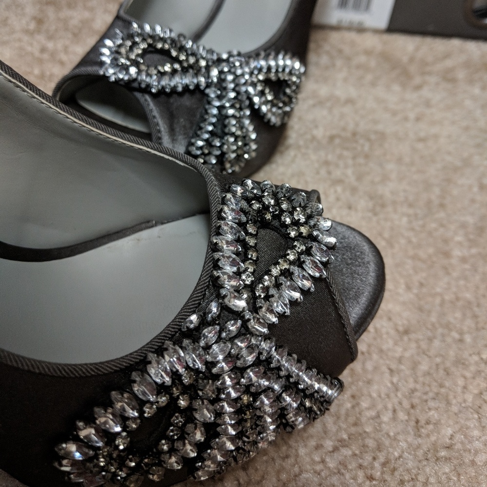 Heels - Picture 5 of 5